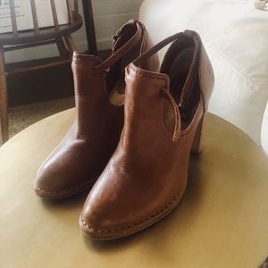 The Frye Company Leather Booties